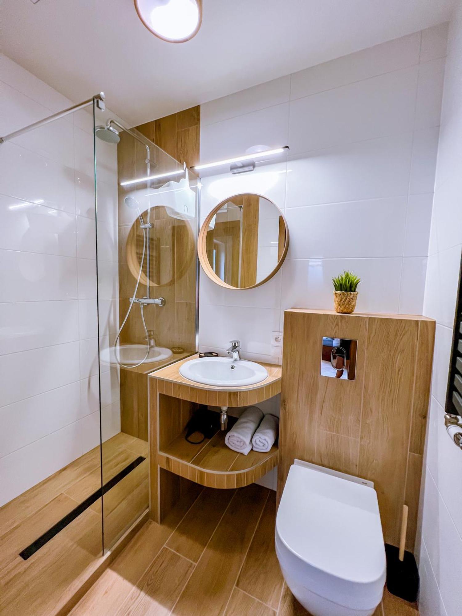 Domek Pod Katalpami Glowno Стая снимка